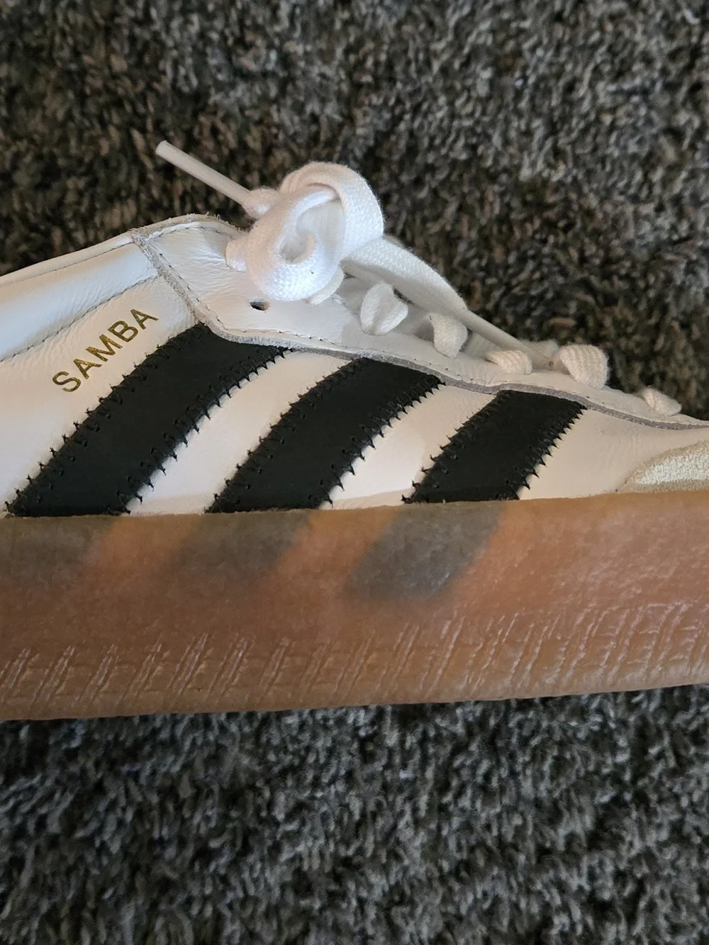 adidas Women's Sambae Sneakers Size 8.5 - Picture 4 of 6